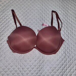 Victoria’s Secret Pink 32D NWT Wear Everywhere Push Up Bra